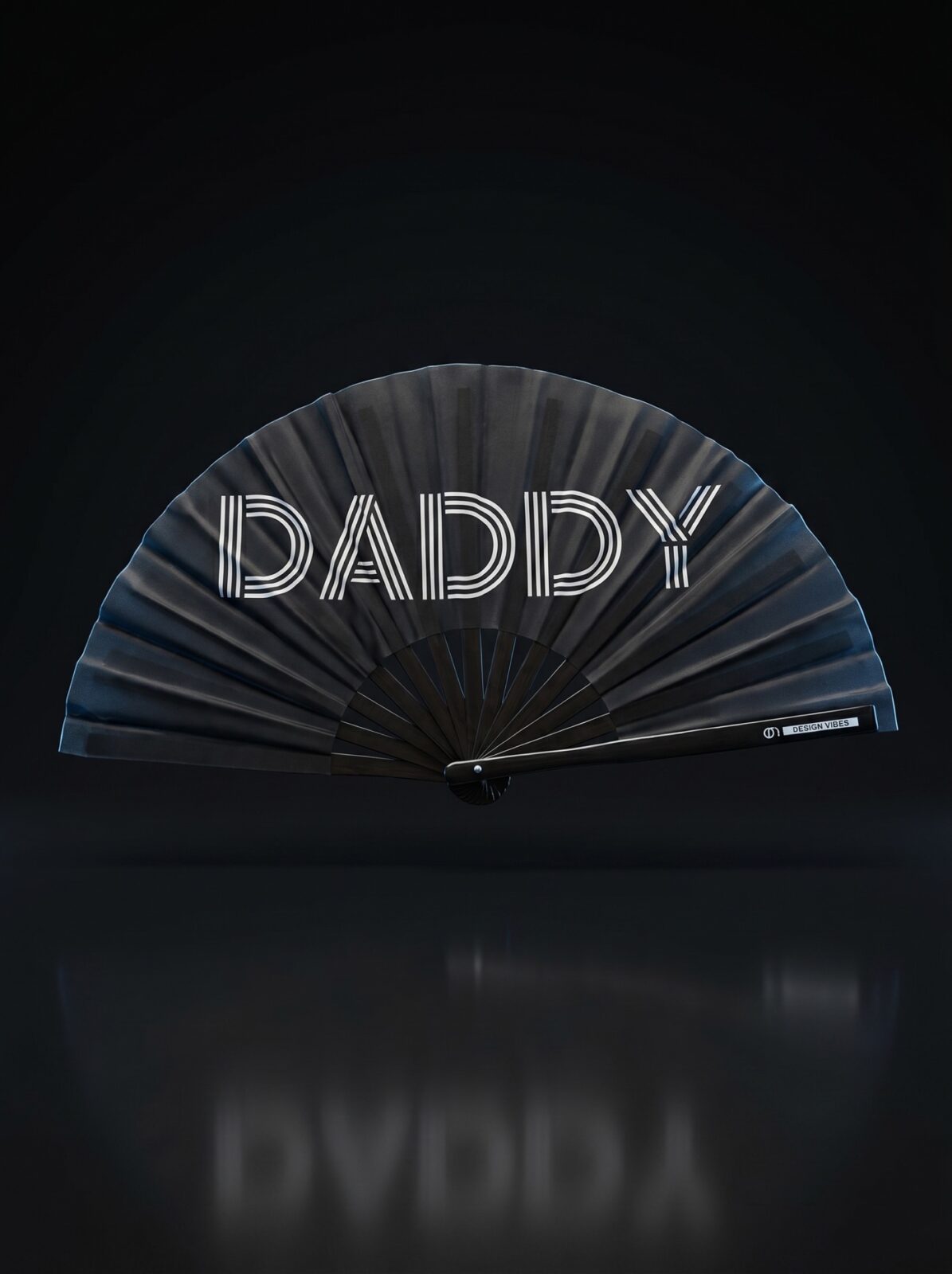 Festival Fan “DADDY” i sort – Rave & Pride accessoire