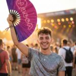 Festival Fan “Queen” pink-lilla galakse glimmer – Rave & CSD – Visning 3