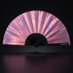 Festival Fan holografisk pink – iriserende Pride accessoire – Visning 1