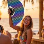 Festival Fan mørkeblå med regnbuehjerter – CSD & Pride – Visning 5