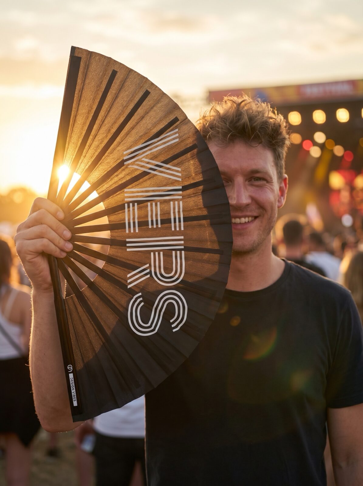 Festival Fan “VERS” i sort – statement til Rave & CSD – Visning 3