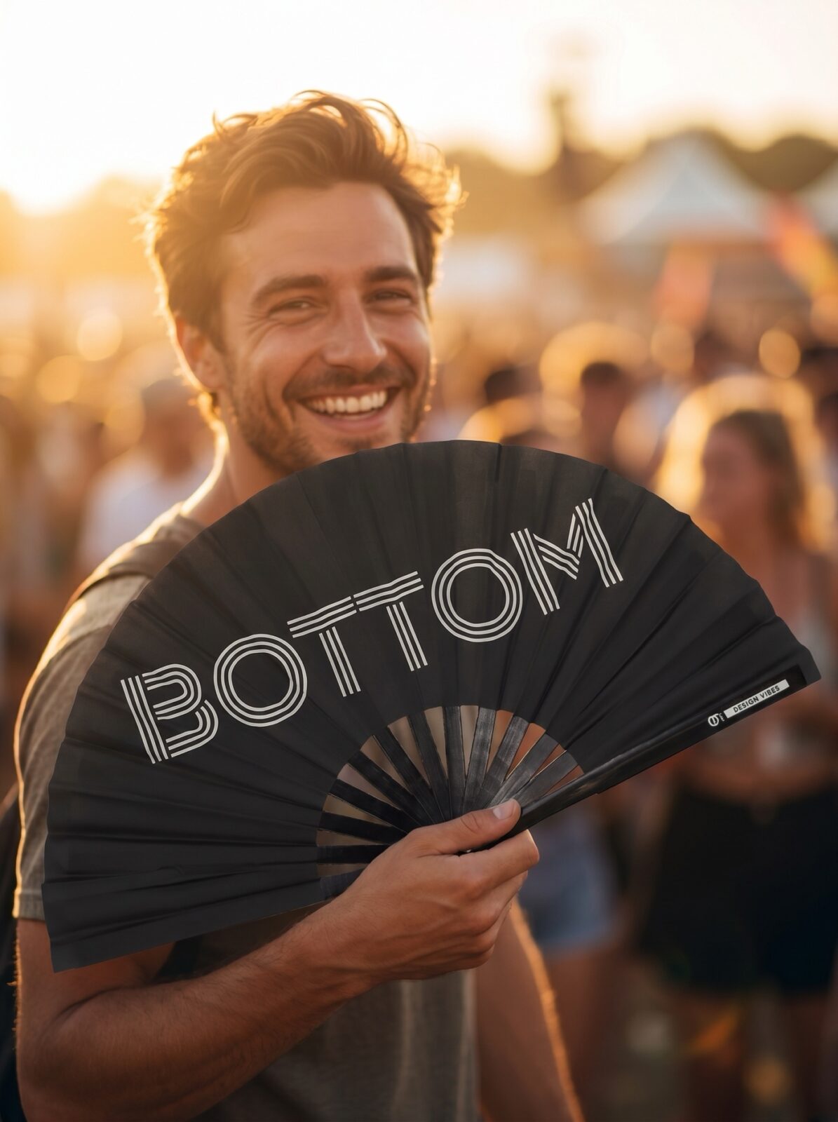 Festival Fan “BOTTOM” i sort – CSD & Rave accessoire – Visning 3