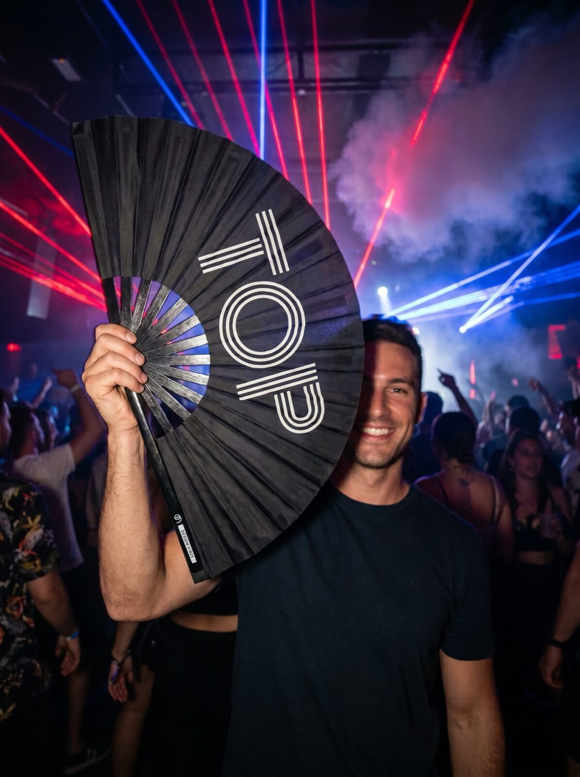 Festival Fan “TOP” i sort – Rave & Pride statement – Visning 2