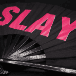 Festival Fan »SLAY« i sort/lyserød, CSD- og rave-accessoire, Visning 6