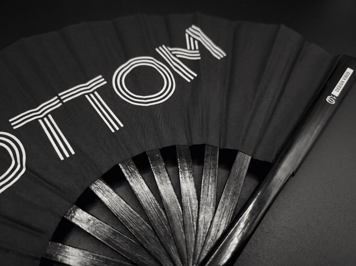 Festival Fans »BOTTOM« i sort, CSD- og rave-accessoire, Visning 6