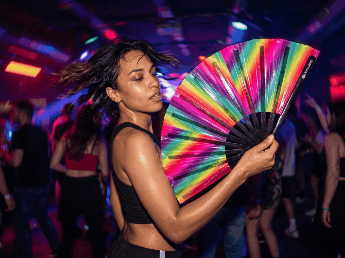 Festival Fans, gennemsigtige med regnbuefarvede striber til CSD & Pride, Visning 2