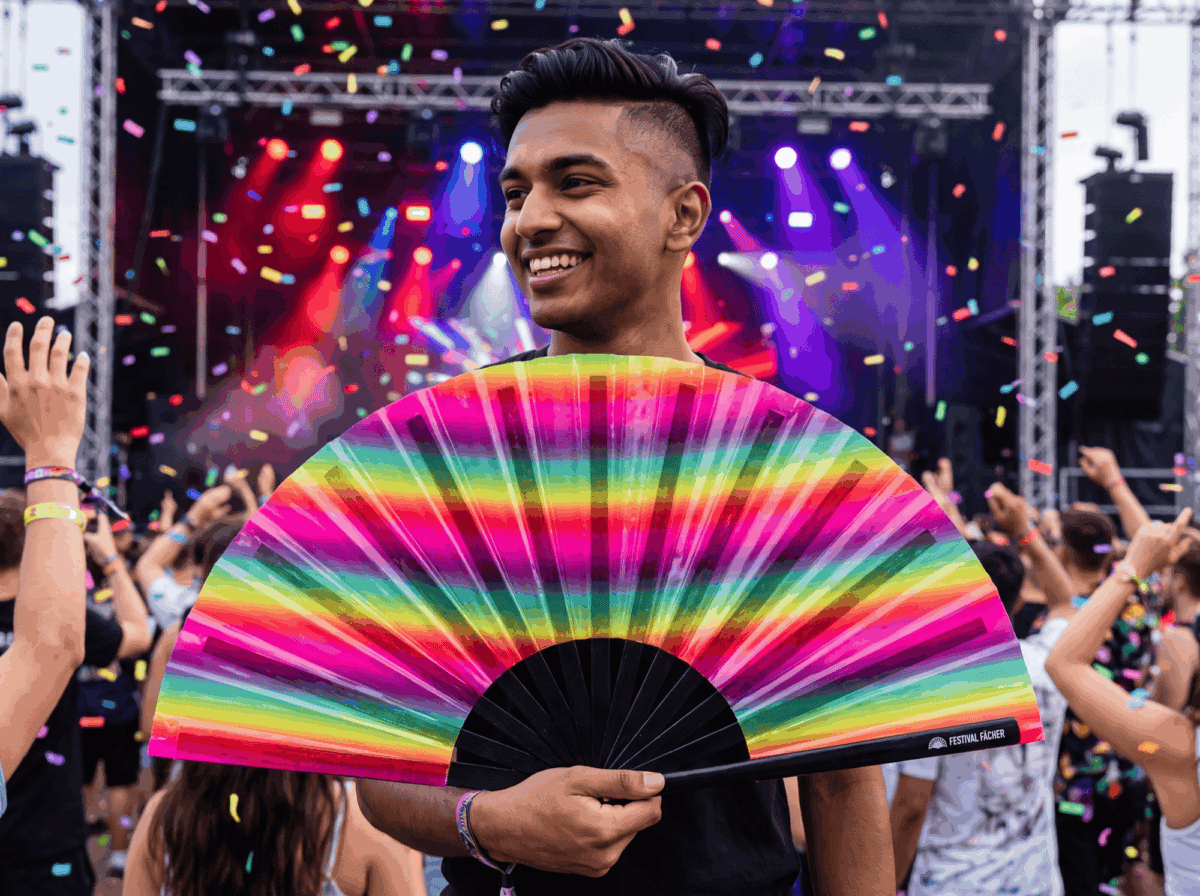 Festival Fans, gennemsigtige med regnbuefarvede striber til CSD & Pride, Visning 4