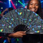 Festival Fan med måne og sommerfugle, regnbue på sort baggrund til festival og boho-stil, Visning 2
