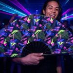 Festival Fan i neonfarver med geometriske mønstre i sort til Techno og Rave, Visning 2