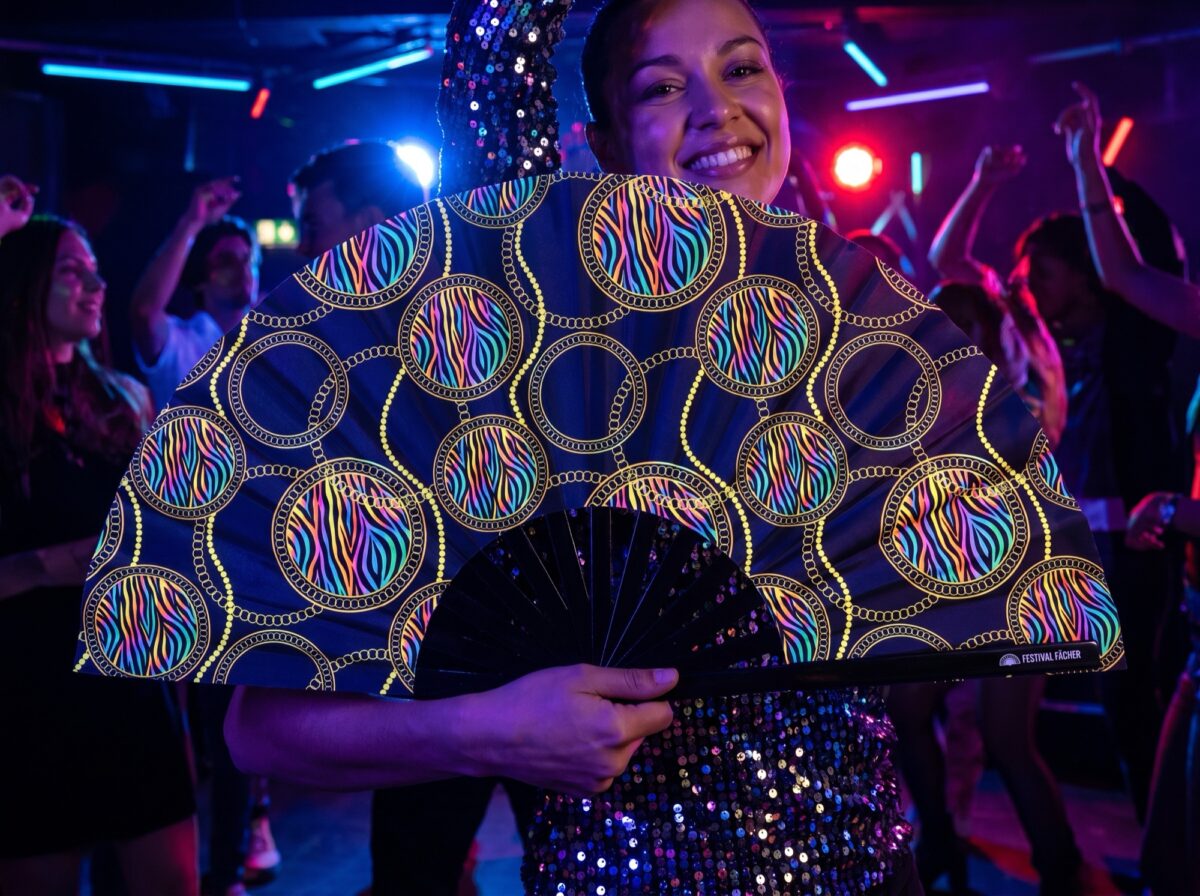 Festival Fans med neonfarvede cirkler i sort til Techno og Rave, Visning 2