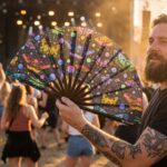 Festival Fan med neonfarvede sommerfugle i sort til Rave og blacklight, Visning 3