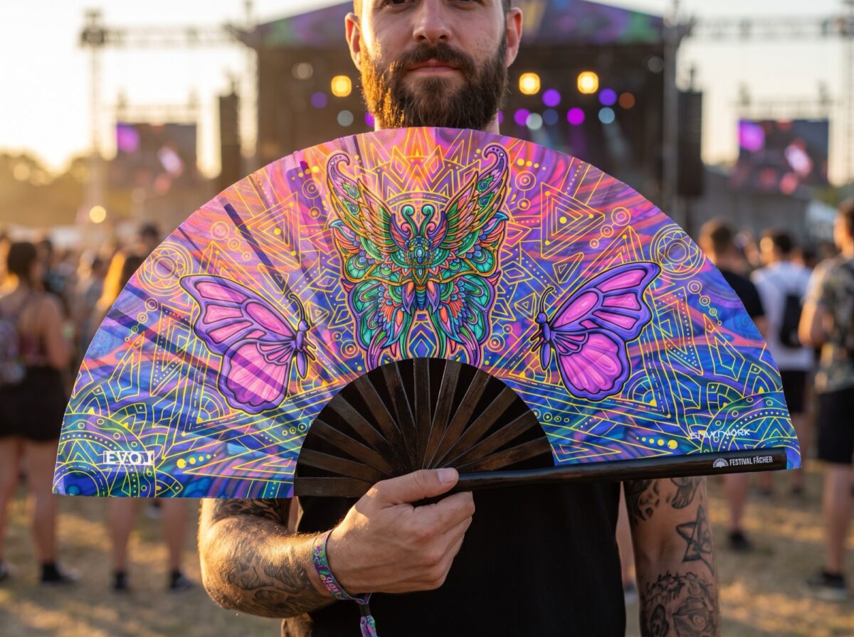 Festival Fan med sommerfugl-mandala i lilla til psytrance og festivaler, Visning 3