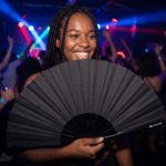Festival Fans i ensfarvet sort til festivaler og hverdagen, Visning 2